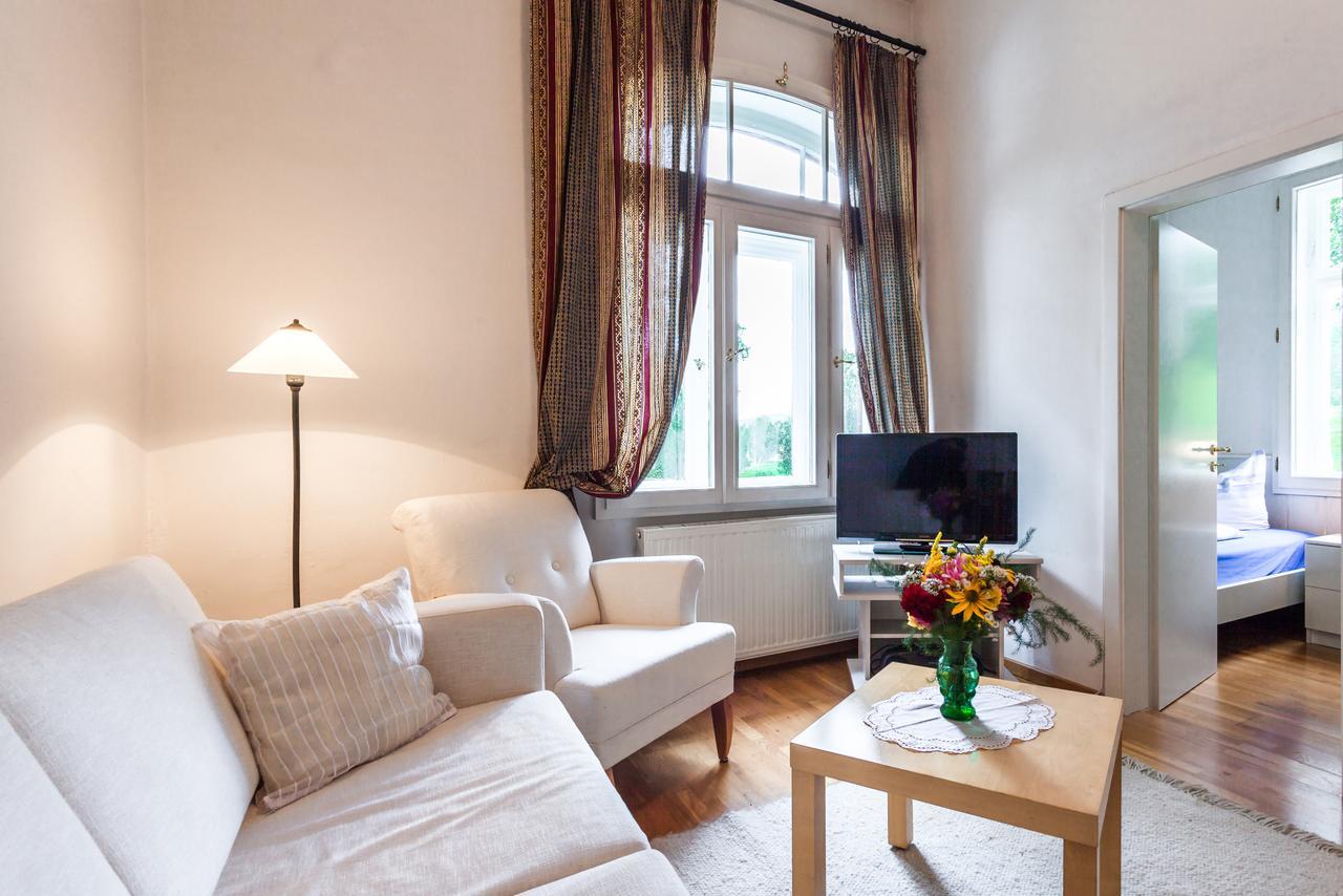 Gaestehaus Villa Rose Durrrohrsdorf Экстерьер фото